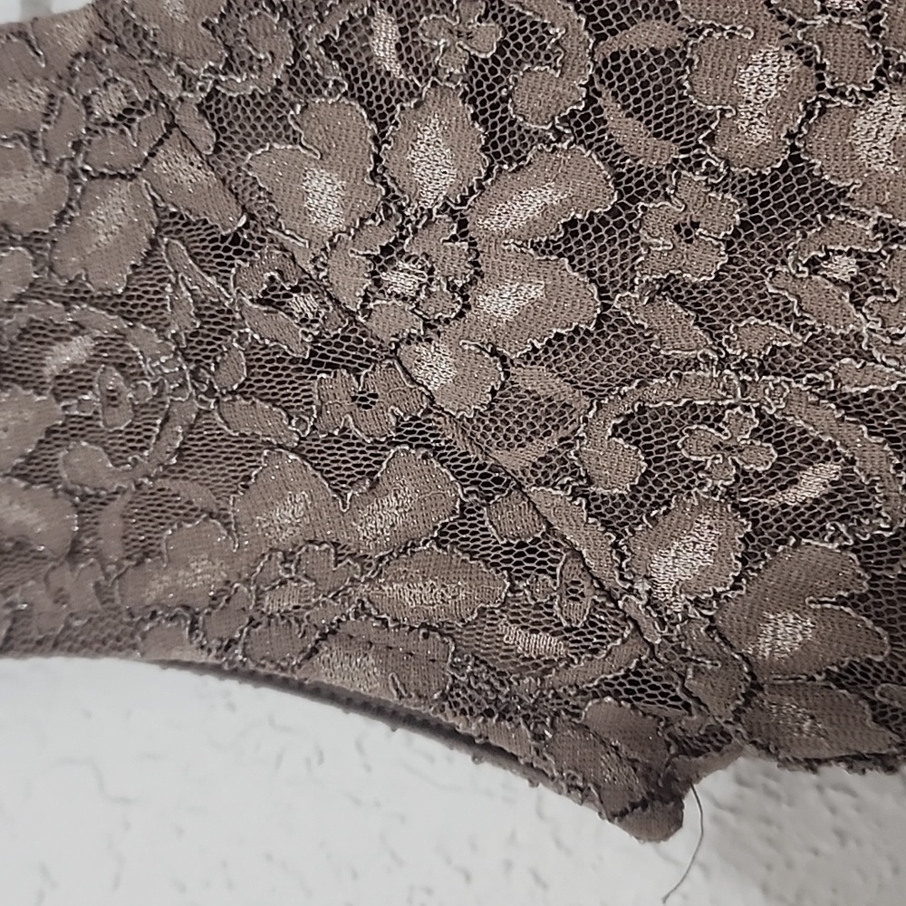 Dress - Picture 3 of 4